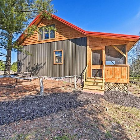 Honey House Cabin - A Quiet Countryside Retreat! Nappanee Kültér fotó